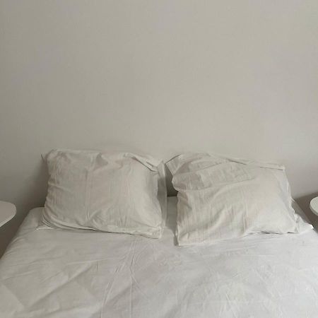 Le Wolf - 1 Chambre Privee Dans Un Appartement - 5Mn Tram Du Centre Ville - 15Mn Tram Gare Tgv Mulhouse - Wifi - Parking Bagian luar foto